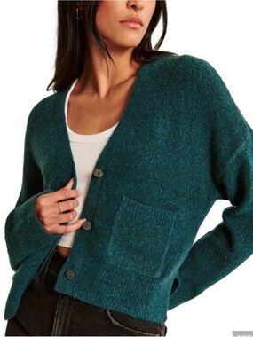 Abercrombie & Fitch Classic Short Cardigan Women's Large Front Pockets Button Up
